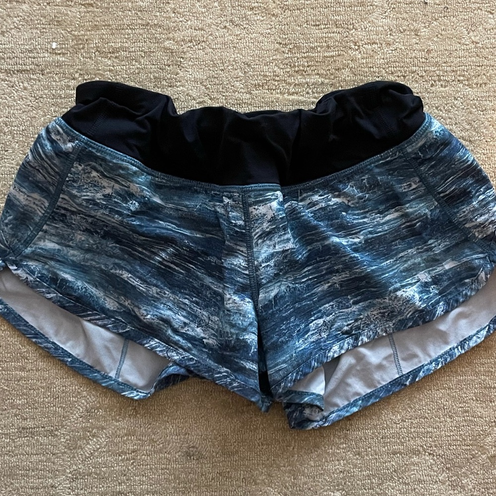 Lululemon speed shorts size 6